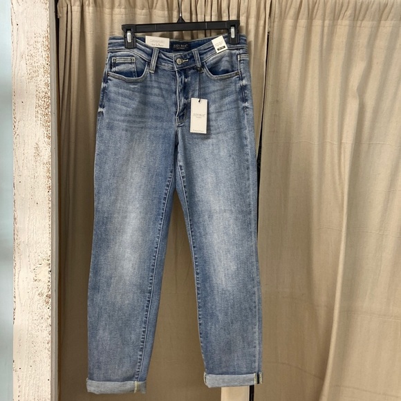 Judy Blue Mid Rise Boyfriend Jeans 82335 - Picture 1 of 6